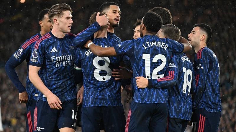 萨尔24+7格兰姆斯22分 普尔18+7奇才送76人6连败